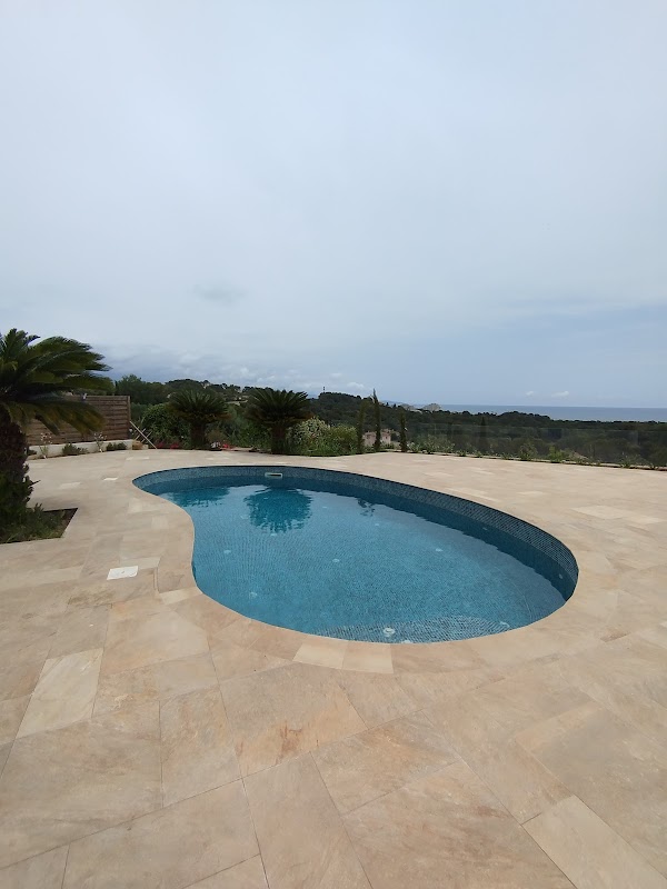 Construction piscine par Nettoyage Piscine Antibes NPA