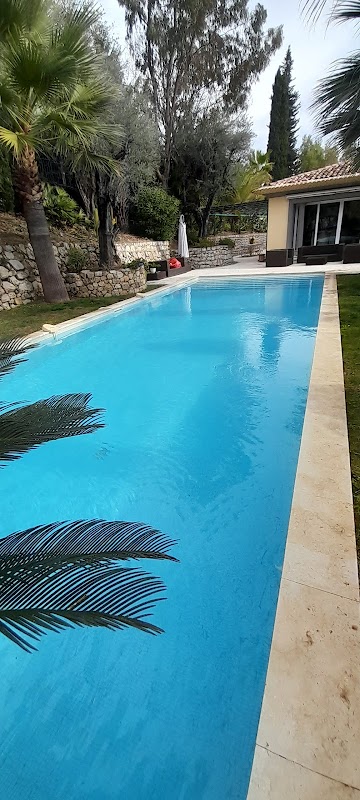 Piscine béton